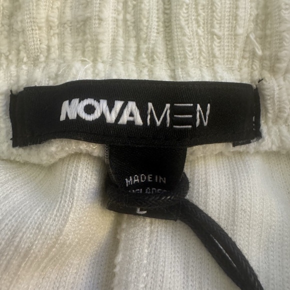 Fashion Nova NWT "Dean Textured Short" Large Creme Pull-On Shorts w/Drawstrings - Picture 4 of 5